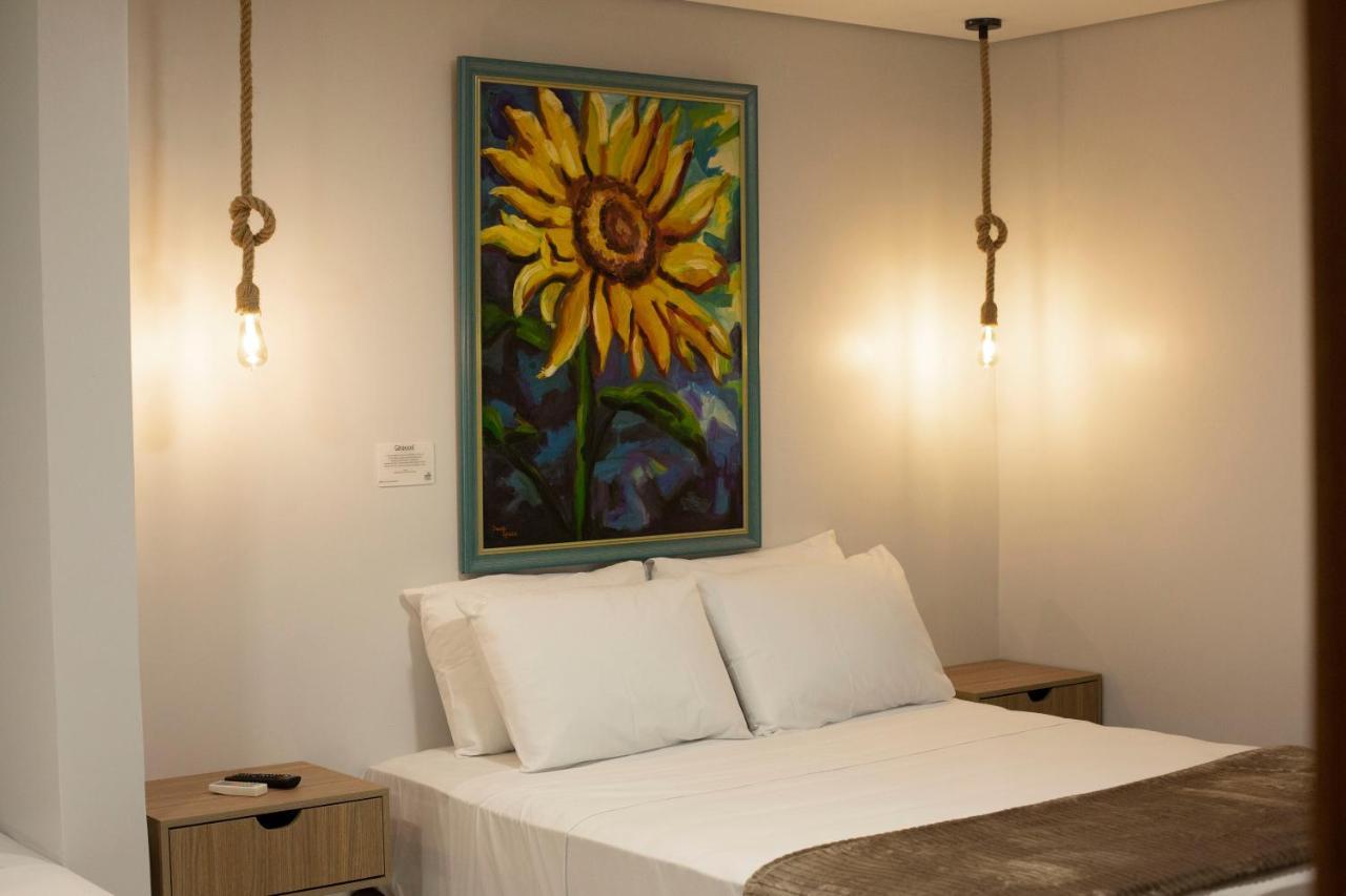 Hotel Nossas Raízes *
