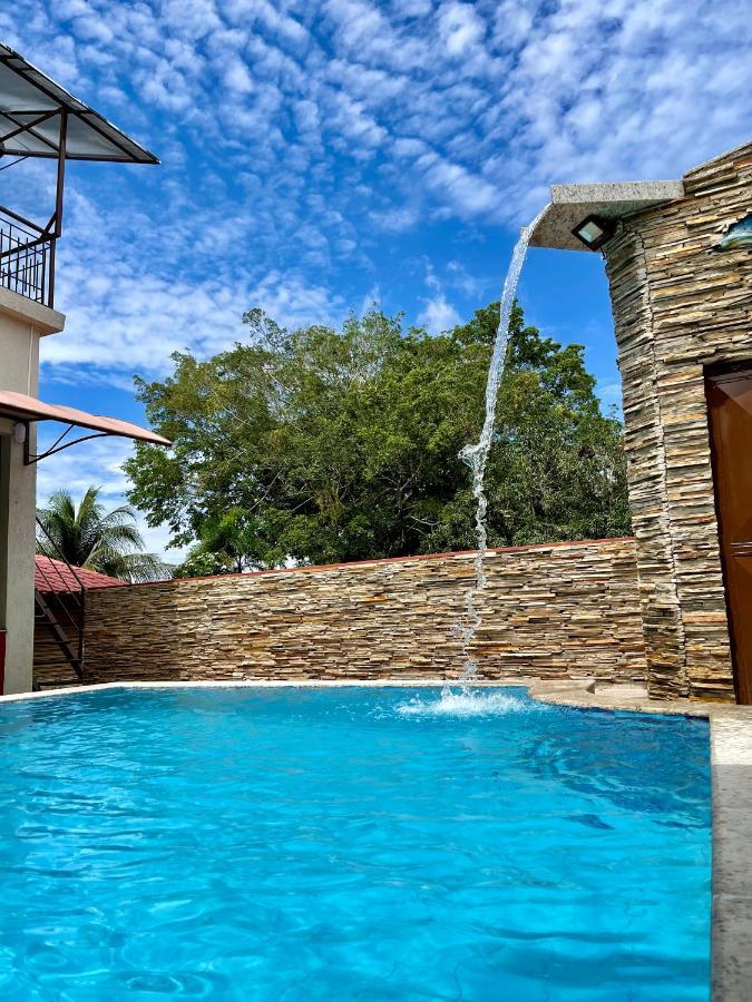 Nossas Raízes Hotel